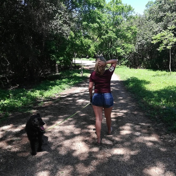 Meet your Posher, Julie - Picture 7 of 7